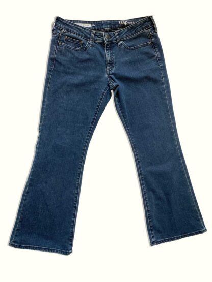 Full rear view of vintage Gap women's jeans in the Long and Lean fit.